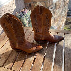 BOULET womens leather cowboy boots size 8 brown